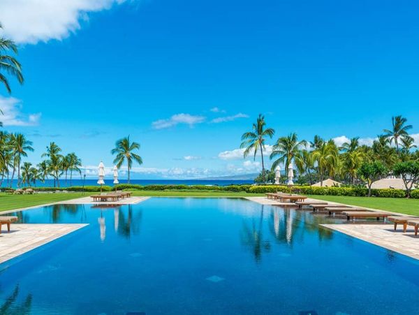 Waimea Luxury Villa with Six Bedroom