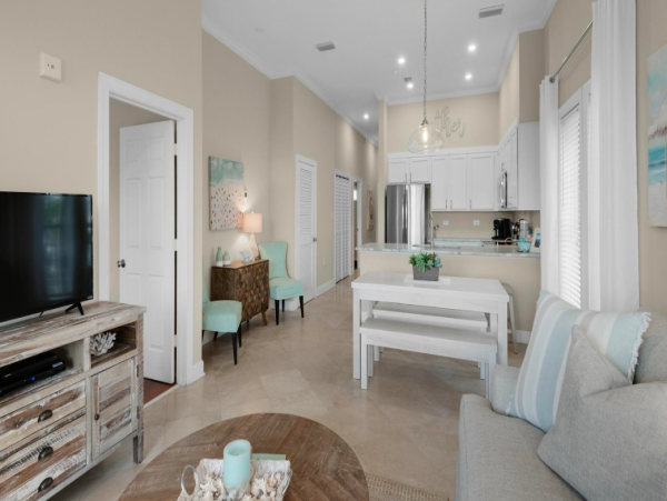 Three bedroom Condo in the heart of Seacrest