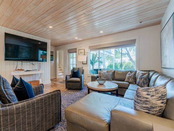 Luxury Vacation Rental in the Heart of Seagrove Beach