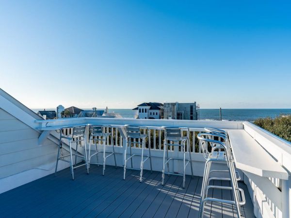 Luxury Vacation Rental in the Heart of Seagrove Beach