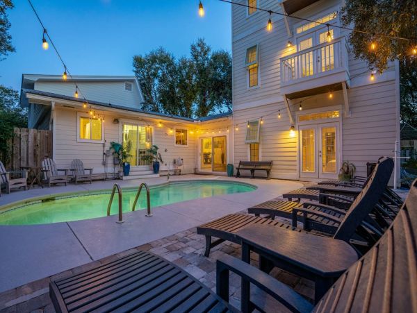 Luxury Vacation Rental in the Heart of Seagrove Beach