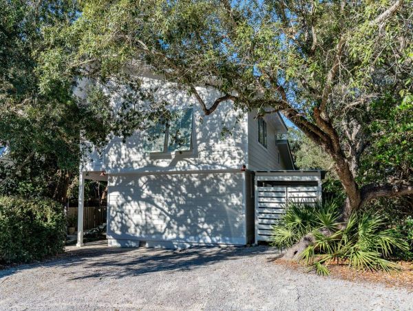 Luxury Vacation Rental in the Heart of Seagrove Beach
