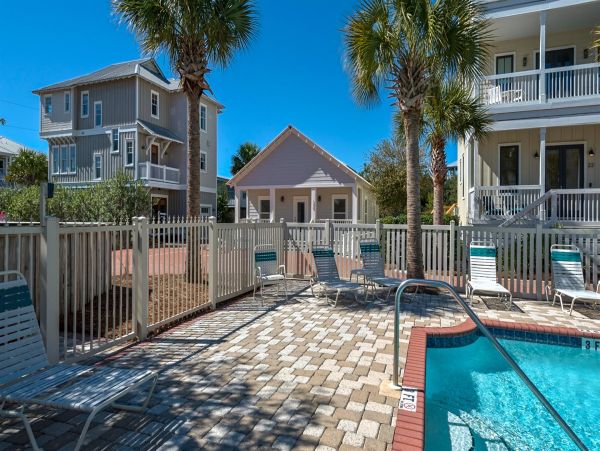 Walk to Beach Santa Rosa Vacation Home Six Bedroom