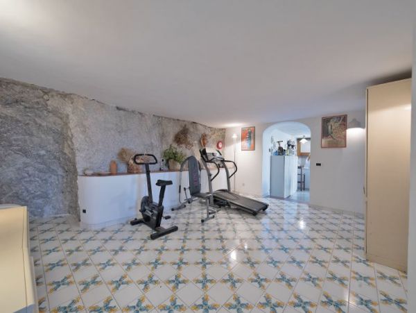 Praiano Vacation Home Three Bedroom Ocean Views