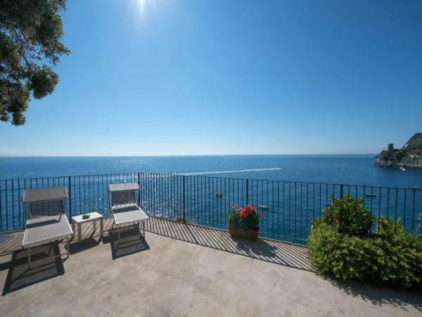 Praiano Vacation Home Three Bedroom Ocean Views