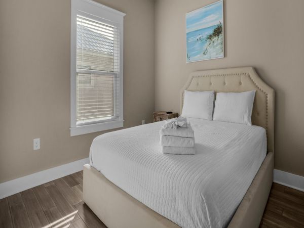Santa Rosa Beach Vacation Home 3 Bedrooms Sleeps 6 Guests