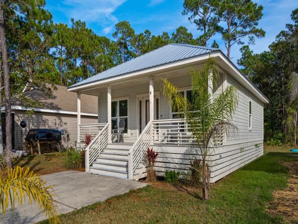 Santa Rosa Beach Vacation Home 3 Bedrooms Sleeps 6 Guests