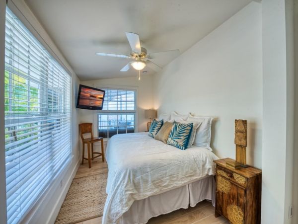 Gulf Views Key Largo Vacation Home Three Bedroom