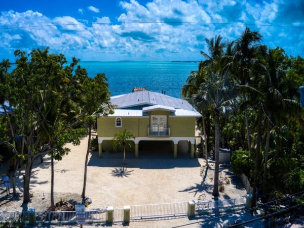Gulf Views Key Largo Vacation Home Three Bedroom