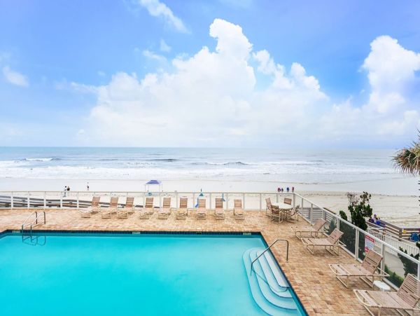 Gulf Front Three Bedroom Daytona Beach Vacation Rental Condo