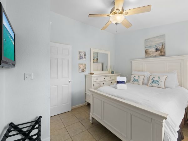 Steps to Beach Miramar Vacation Home