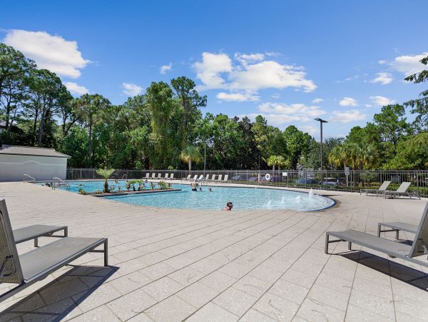 Miramar Vacation Home Walk to Beach Sleeps 8 Guests
