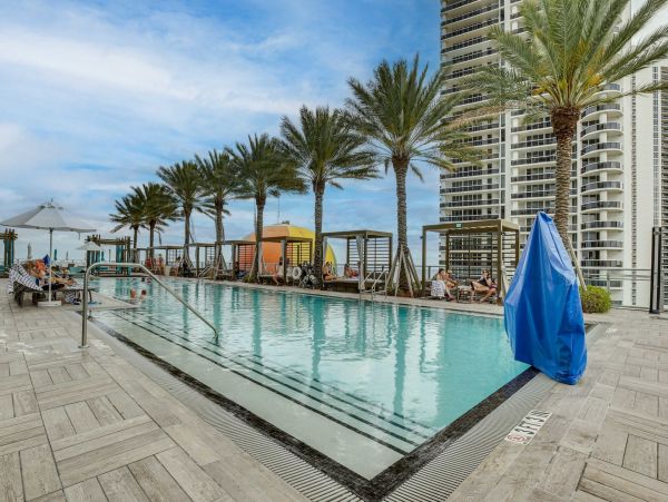 Hollywood Oceanfront Two Bedroom Vacation Rental