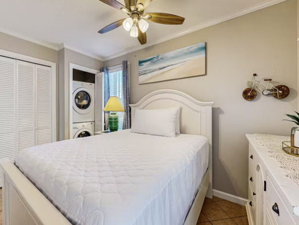 Inviting Destin Condo with Dock Pool Hot Tub & Private Beach