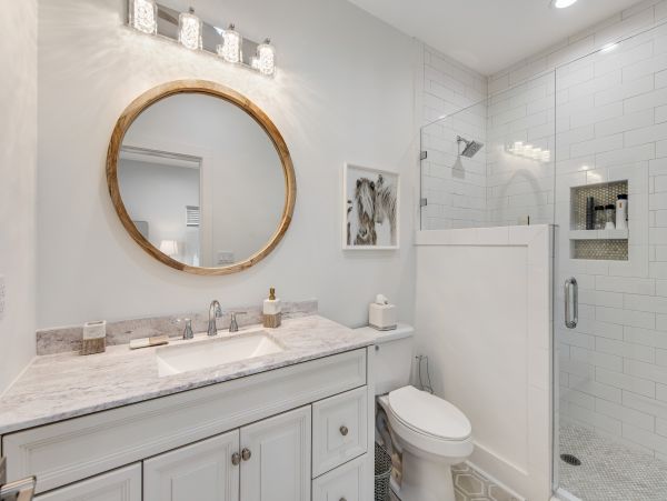 Posh Seven Bedroom Vacation Rental Home in Destin