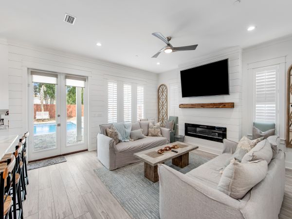 Posh Seven Bedroom Vacation Rental Home in Destin