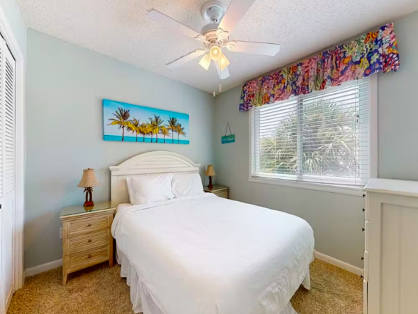 3 Bedroom Condo in Destin with water views