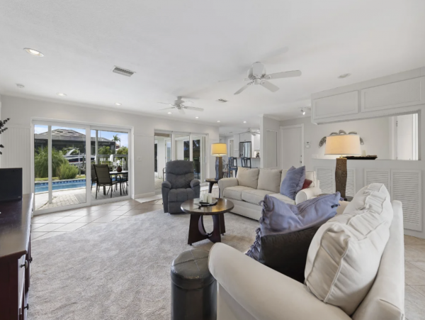 Cape Coral Home 1073595