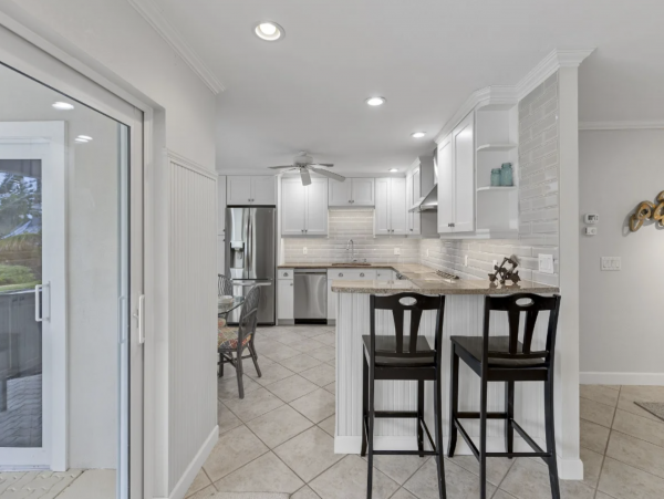 Cape Coral Home 1073595