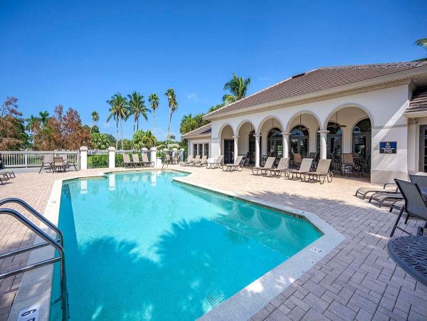 Unique Vacation Rental with Harbor Views in Cape Coral