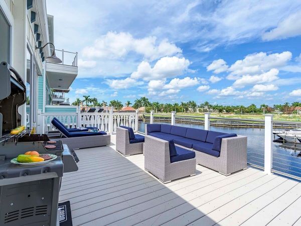 Unique Vacation Rental with Harbor Views in Cape Coral