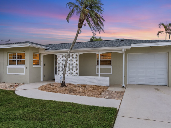 Cape Coral Home 1073606