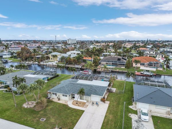 Cape Coral Home 1073606