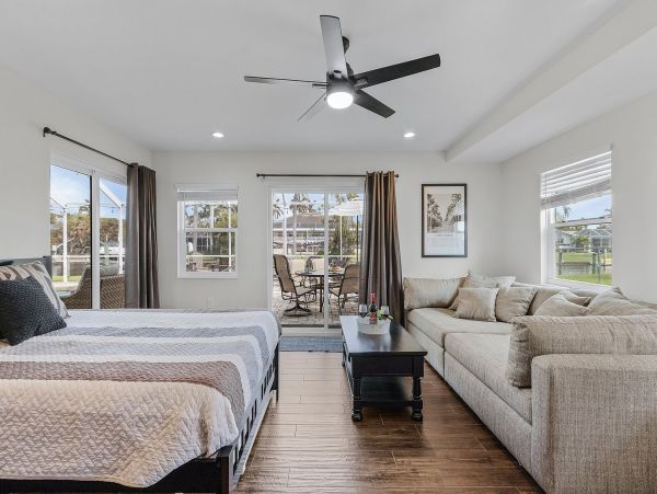 Cape Coral Home 1073606