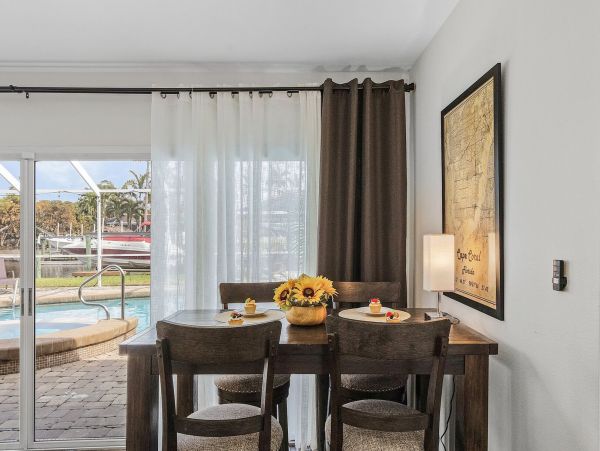 Cape Coral Home 1073606
