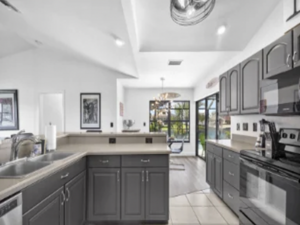Cape Coral Lovely Vacation Home Away From Home