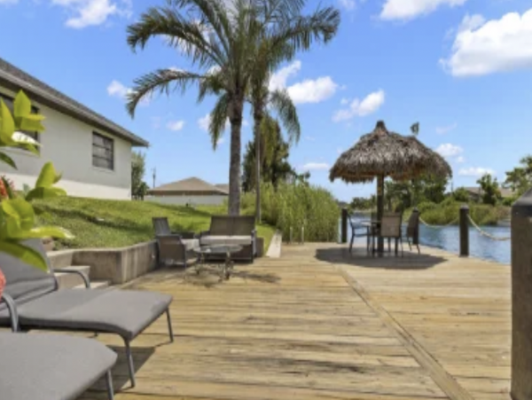 Cape Coral Lovely Vacation Home Away From Home