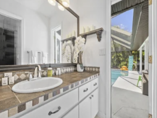 Cape Coral Lovely Vacation Home Away From Home