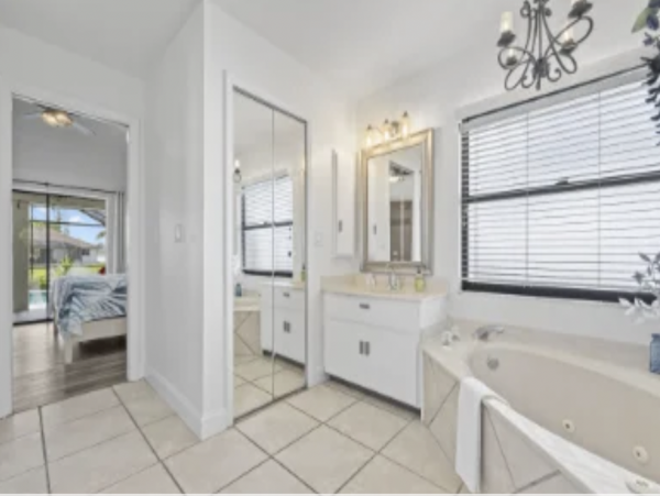 Cape Coral Lovely Vacation Home Away From Home