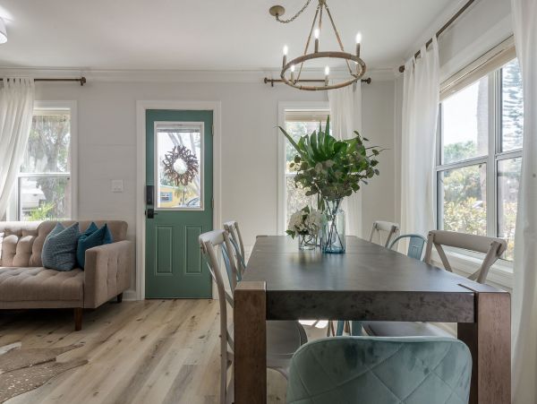 Charming Indian Rocks Beach Home with 5 Bedrooms