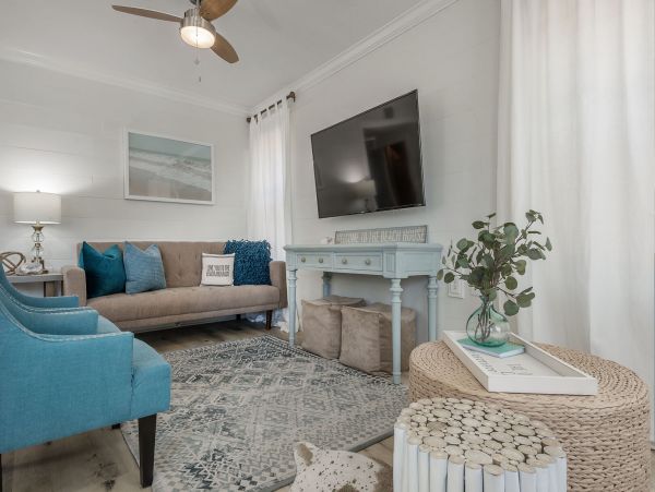 Charming Indian Rocks Beach Home with 5 Bedrooms