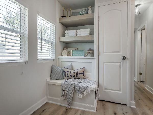 Charming Indian Rocks Beach Home with 5 Bedrooms
