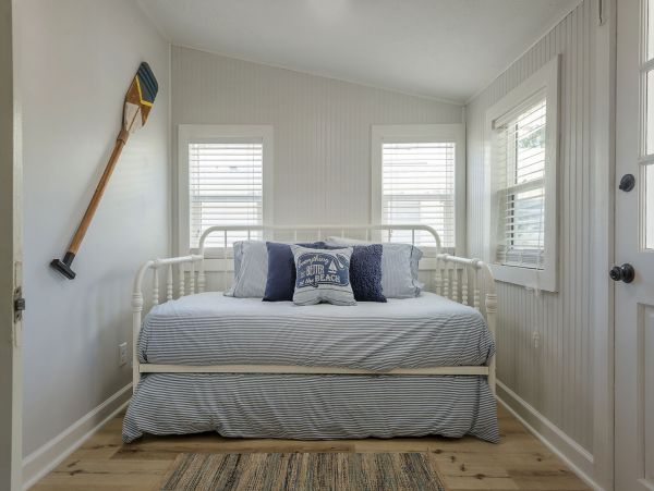 Charming Indian Rocks Beach Home with 5 Bedrooms