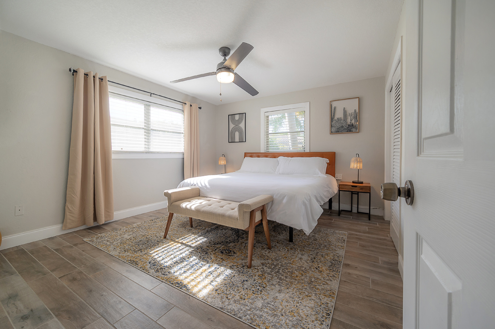 Modern Largo Vacation Rental with 4 Bedrooms