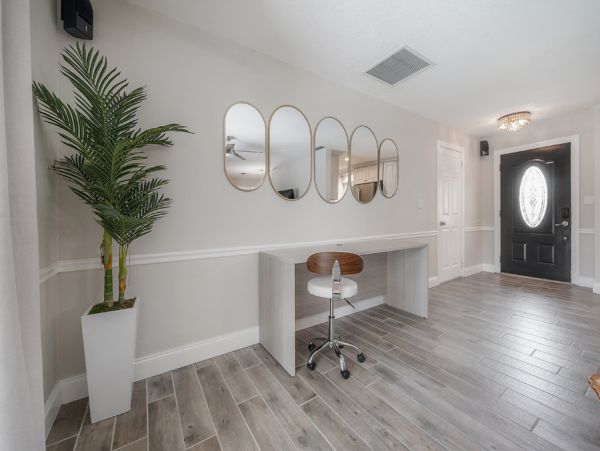 Modern Largo Vacation Rental with 4 Bedrooms