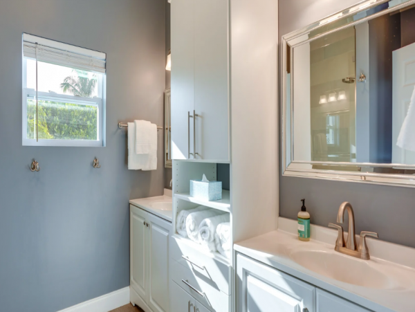 Jensen Beach 3 Bedroom Vacation Home with Pool