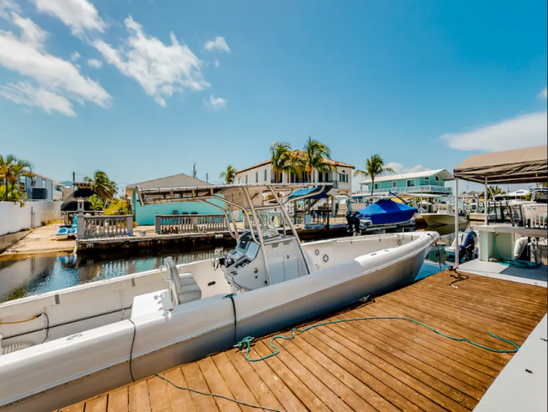 Key Largo Home with 2 Bedroom & Canal View