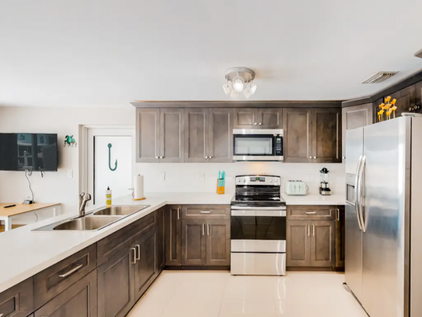 Key Largo Home with 2 Bedroom & Canal View