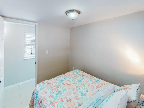 Key Largo Home with 2 Bedroom & Canal View