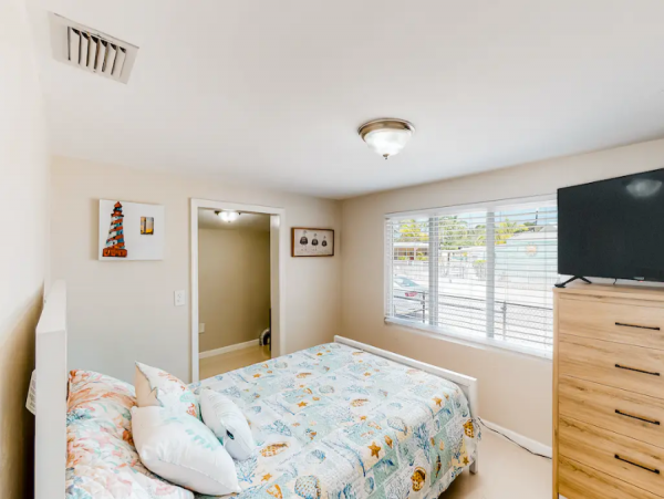 Key Largo Home with 2 Bedroom & Canal View