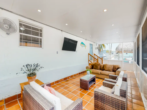 Key Largo Home with 2 Bedroom & Canal View