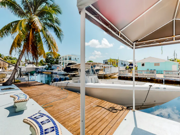 Key Largo Home with 2 Bedroom & Canal View
