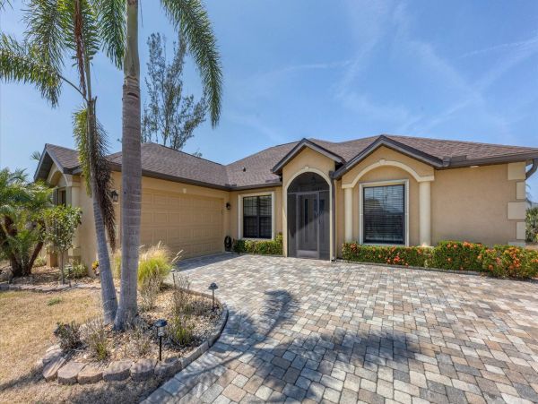 Port Charlotte Vacation Home Three Bedroom