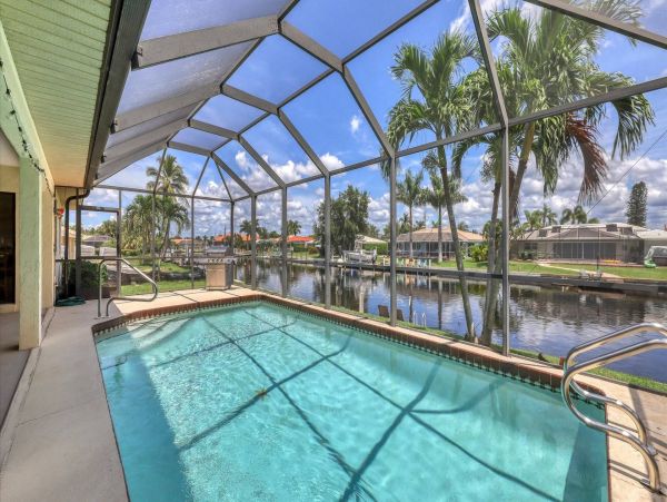 Charming Vacation Home with Private Pool in Punta Gorda