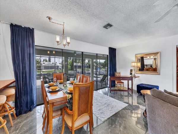 Charming Vacation Home with Private Pool in Punta Gorda
