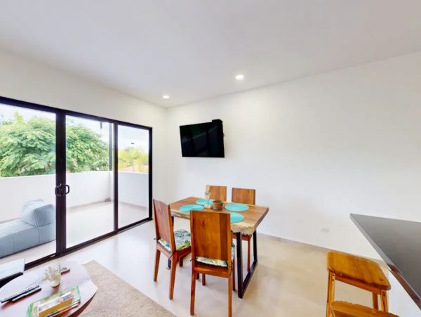 Flamingo Beach Luxury home with Four Bedroom